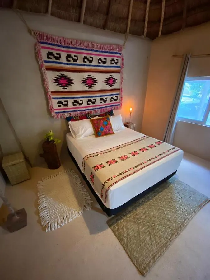Ofrenda Tulum Bed & Breakfast